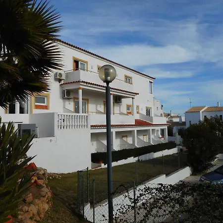 Hotell Agua Marinha Rosa- 3*