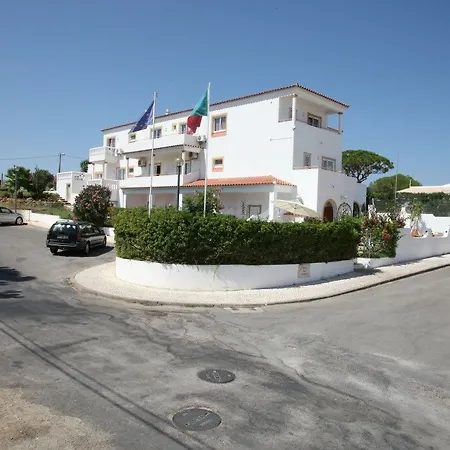 Hotell Agua Marinha Rosa- 3*