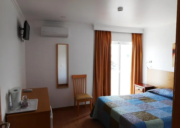 Hotel Agua Marinha Rosa- 3*